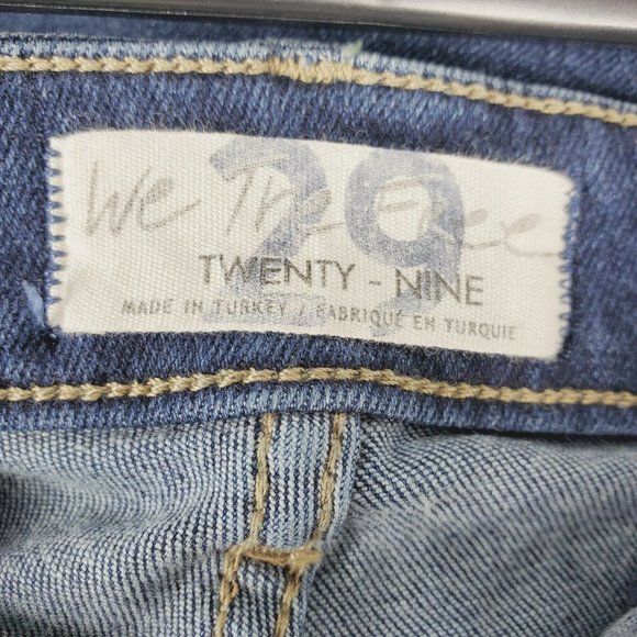 Free People High Rise Jeggings In Deep Indigo Blue With A Frayed Hem Sz 29 NWT - Picture 9 of 11